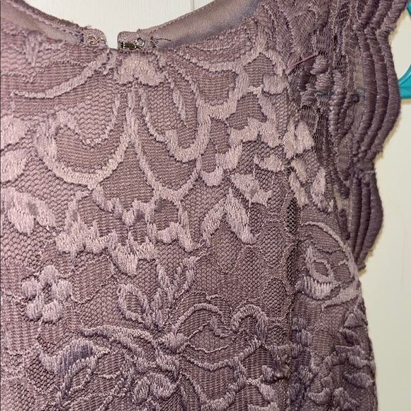 Junior Lace Dress in Light Purple NWOT - Picture 6 of 8